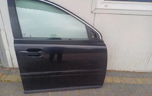 Volvo XC90 Front door