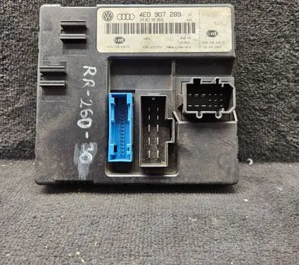 Audi A8 S8 D3 4E Comfort/convenience module 4E0907289 4E0910289A