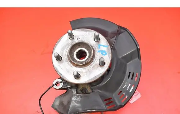 Toyota Yaris Front wheel hub spindle knuckle