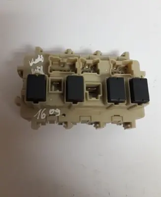 Renault Kadjar Fuse module 8901R