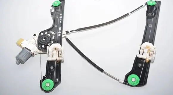 BMW 1 E81 E87 Front door window regulator with motor 6927027 7138465