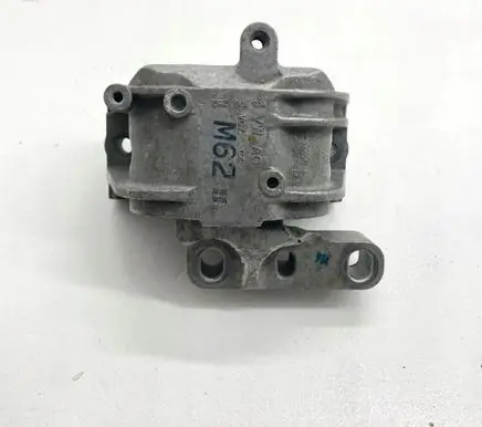 Skoda Yeti (5L) Engine mount bracket 1K0199262L