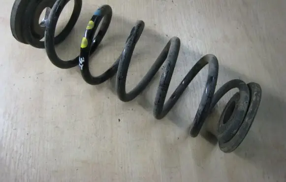 Skoda Superb B6 (3T) Rear coil spring