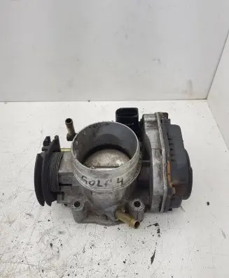 Volkswagen Golf IV Throttle valve 408237111012z