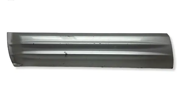 Mitsubishi Pajero Front door trim (molding) MR47857