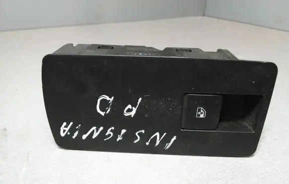 Opel Insignia A Electric window control switch 13301886 132222229