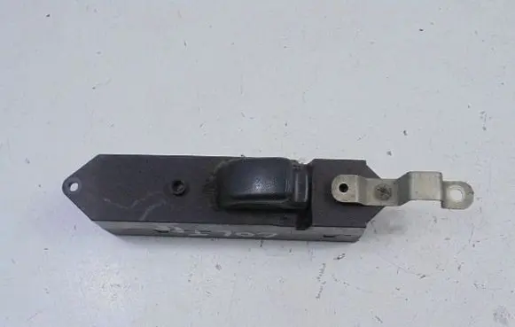 Mitsubishi Colt Electric window control switch MR194830
