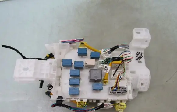 Suzuki SX4 S-Cross Fuse box set