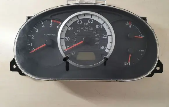 Mazda 5 Speedometer (instrument cluster) C23555430
