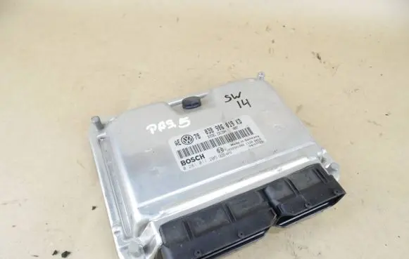 Volkswagen PASSAT B5.5 Engine control unit/module 038906019KD 1039S01966 0281011205