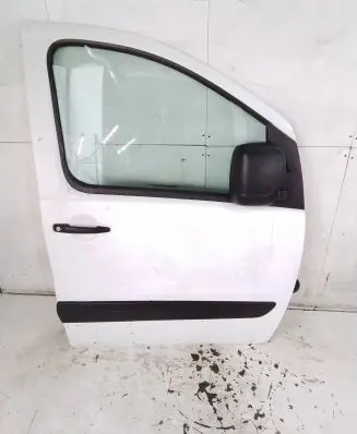 Peugeot Expert Front door