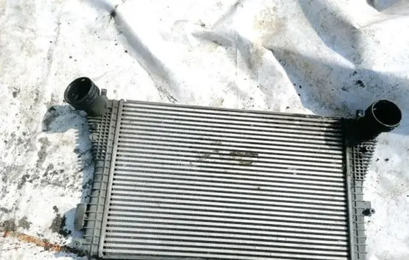 Skoda Octavia Mk2 (1Z) Intercooler radiator