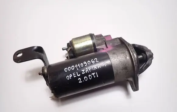 Opel Zafira A Starter motor 0001109062