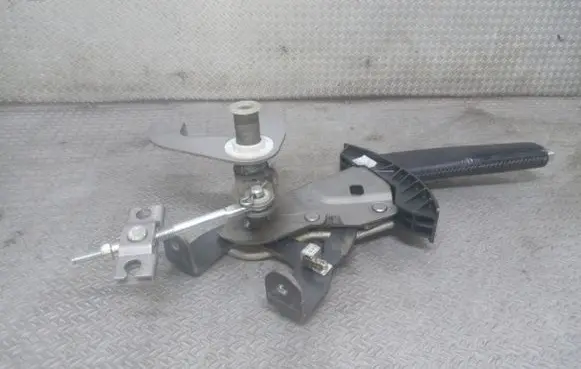 KIA Ceed Handbrake/parking brake lever assembly