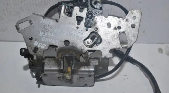 Chrysler Voyager Sliding door lock 