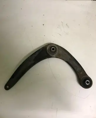 Peugeot 3008 I Front lower control arm/wishbone 833548