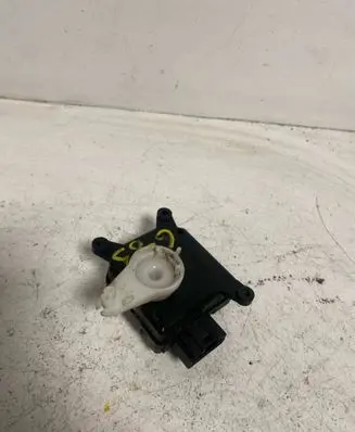 Citroen C4 I Air flap motor/actuator 309370600A C89689013548