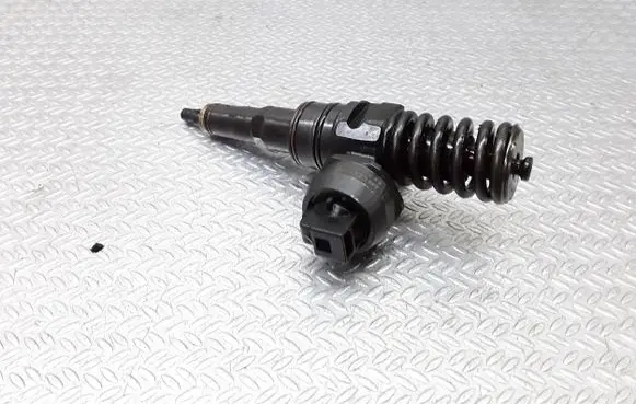 Audi A3 S3 8L Fuel injector 038130073AQ