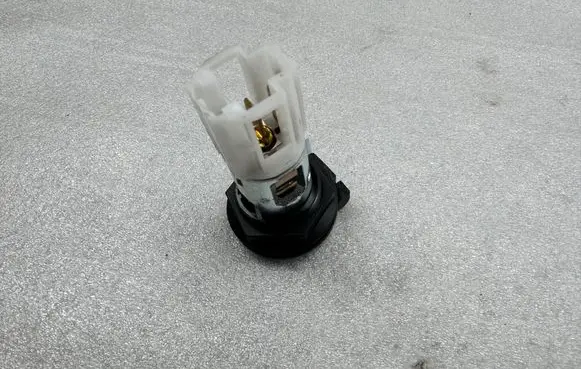Audi A8 S8 D4 4H Cigarette lighter rear 8E0919309
