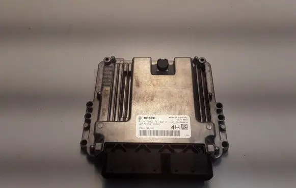 Honda CR-V Engine control unit/module 9R5ZG230155682
