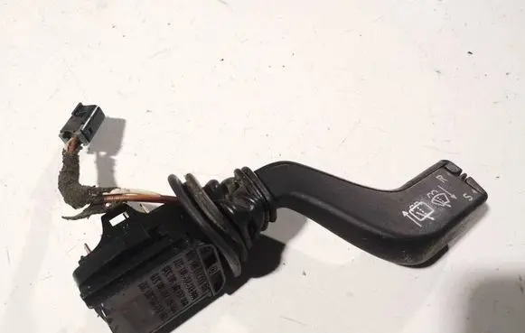 Opel Zafira A Wiper control stalk 90481242501579