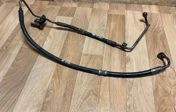 BMW 5 E60 E61 Power steering hose/pipe/line 118074