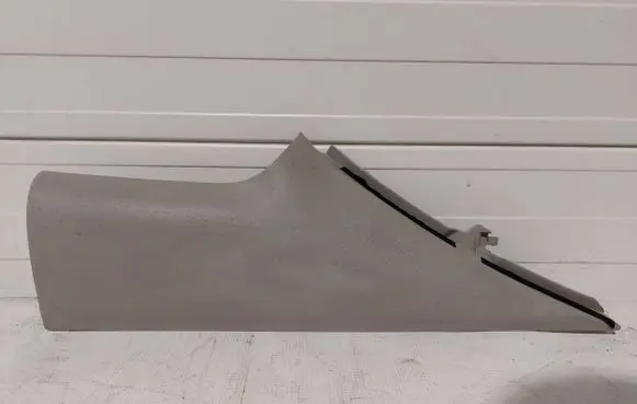 Chevrolet Camaro (C) pillar trim 20962343
