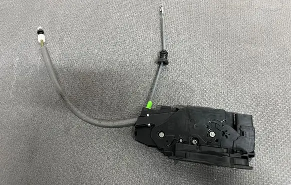 Mercedes-Benz CLA C118 X118 Rear door lock A0997302001 A1770032999