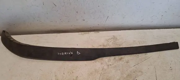 Opel Meriva A Front bumper lip 90559497