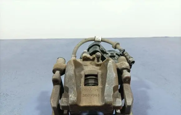 Volvo XC60 Rear brake caliper 32217363