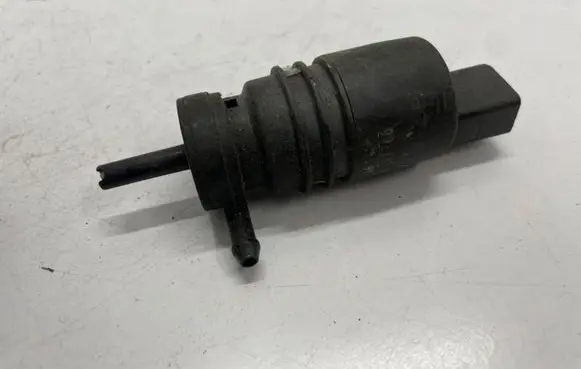 Audi A4 S4 B8 8K Windscreen/windshield washer pump 1T0955651