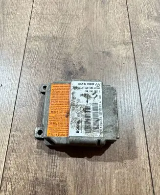 Mercedes-Benz CLK A208 C208 Airbag control unit/module 0285001165 0018200826