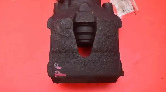 Skoda Fabia Mk2 (5J) Front brake caliper
