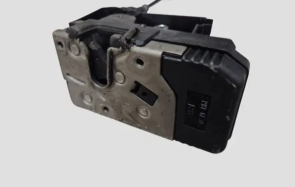 Renault Trafic II (X83) Front door lock 8200008248 91166227