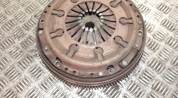 Audi A4 S4 B6 8E 8H Clutch set kit 06B141117C