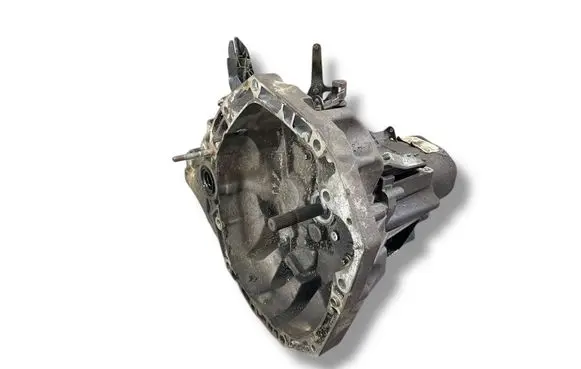 Renault Clio III Manual 5 speed gearbox 8200508897 7701723418 JH3141