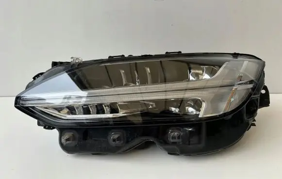Volvo S90, V90 Headlight/headlamp 31655927