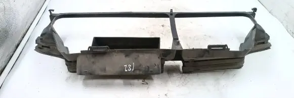 Volvo XC70 Intercooler air guide/duct channel 9190500