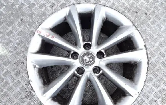 Opel Zafira C R18 alloy rim 