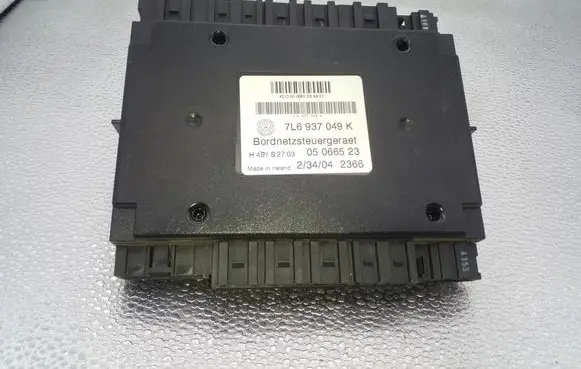 Volkswagen Touareg I Comfort/convenience module 7L6937049K H49S2703