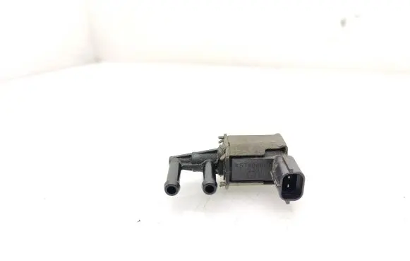 Suzuki Grand Vitara II Turbo solenoid valve K5T48486 52G1 6714