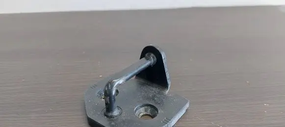 Volvo XC70 Rear door lock loop/hook striker 30699650 C75RB