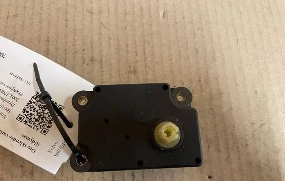 Volvo S60 Air flap motor/actuator 74935G 120304