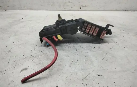 Mercedes-Benz E W211 Fuse module A2115460641