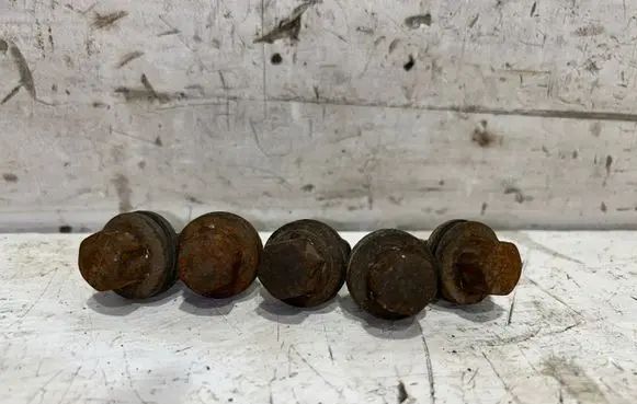 Peugeot 508 Nuts/bolts