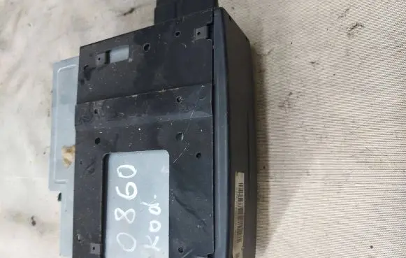 Renault Espace - Grand espace IV Radio/CD/DVD/GPS head unit 8200205833