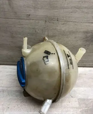Volkswagen Golf VI Coolant expansion tank/reservoir 1K0121407A