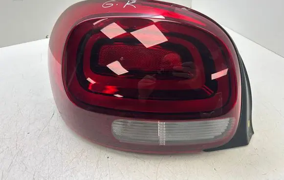 Rear/tail lights