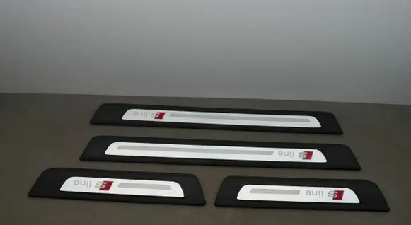 Audi Q7 4M Other sill/pillar trim element 4M0853375B 4M0853373B