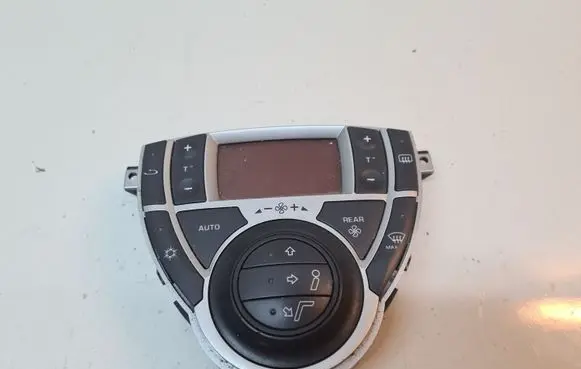 Citroen C8 Climate control unit 14009187YR
